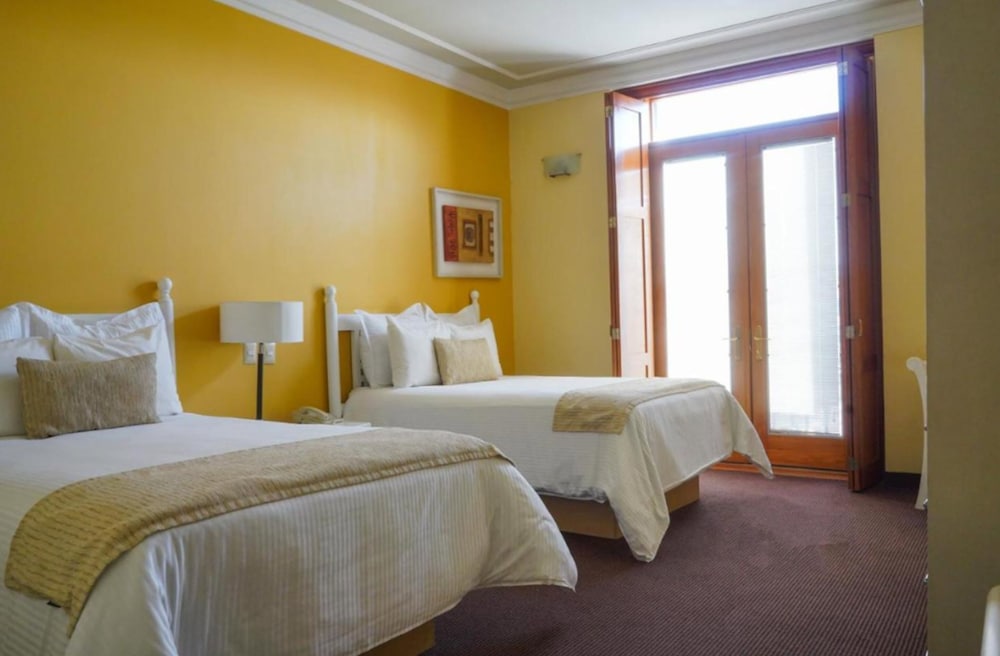 Superior Suite, 2 Queen Beds, City View - Photo 2