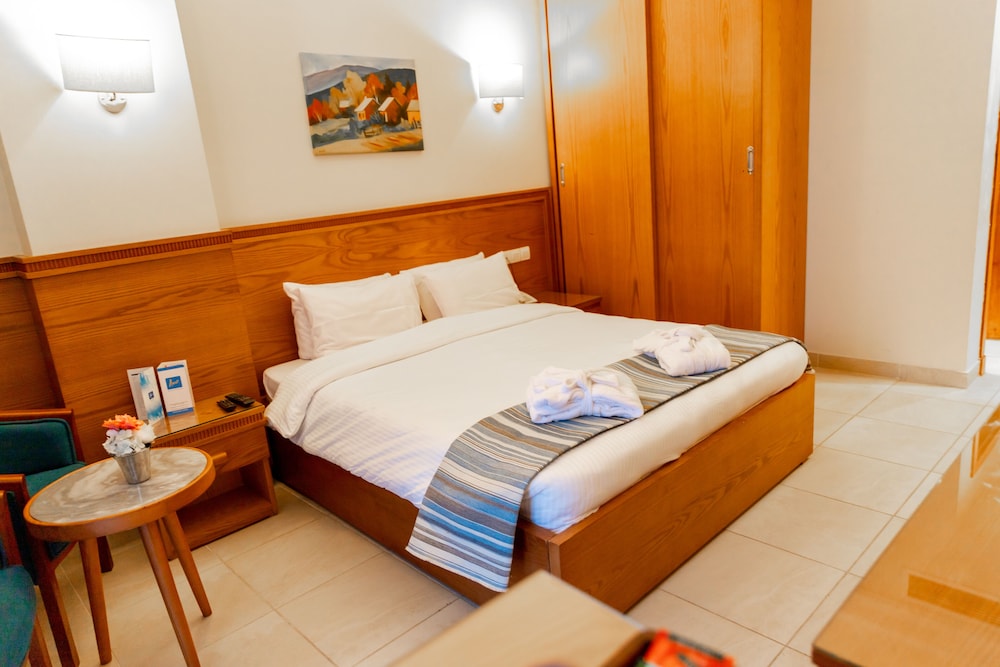 Standard Room - Photo 5