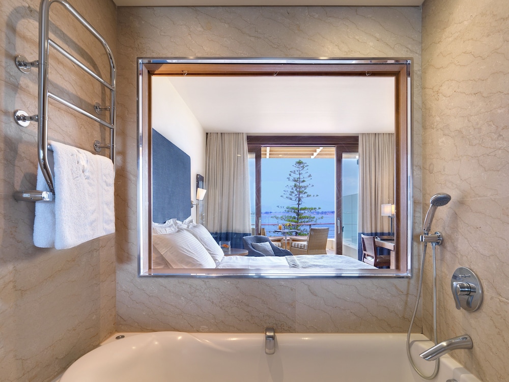 Superior Room - Photo 1