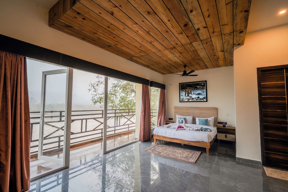 The Jungle Suites photo 3