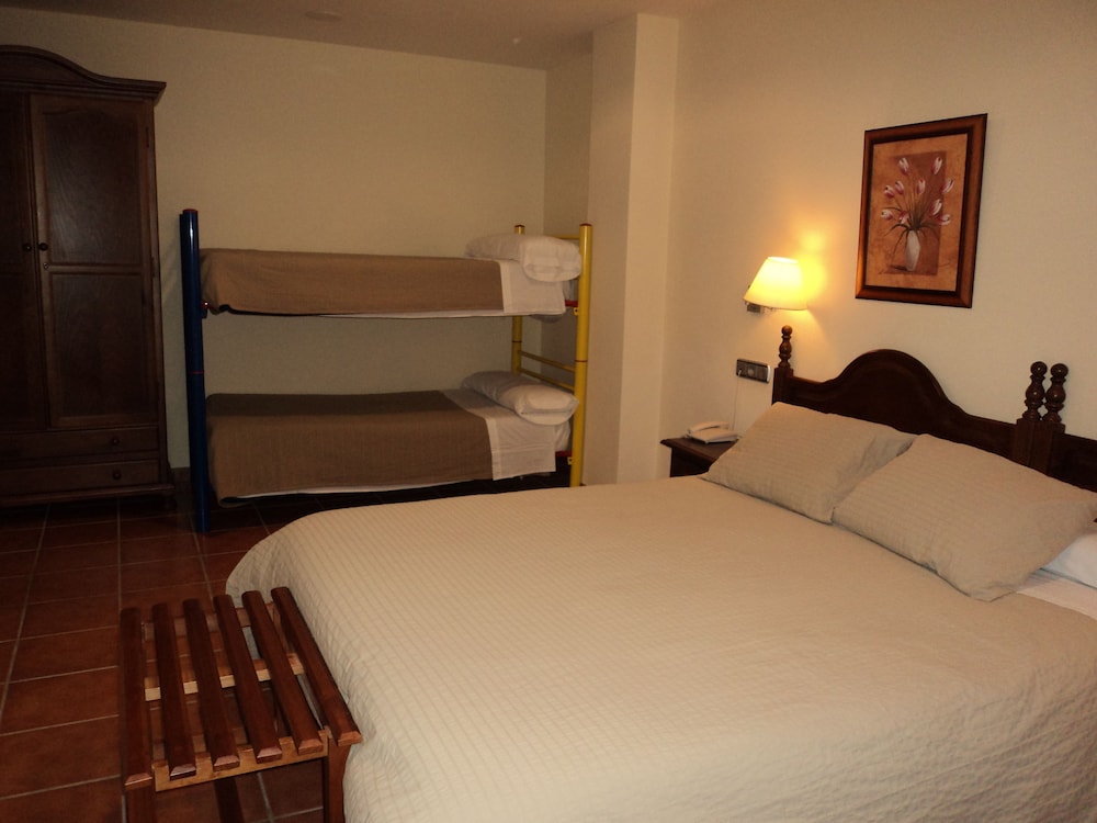 Habitación Doble (con cama extra)