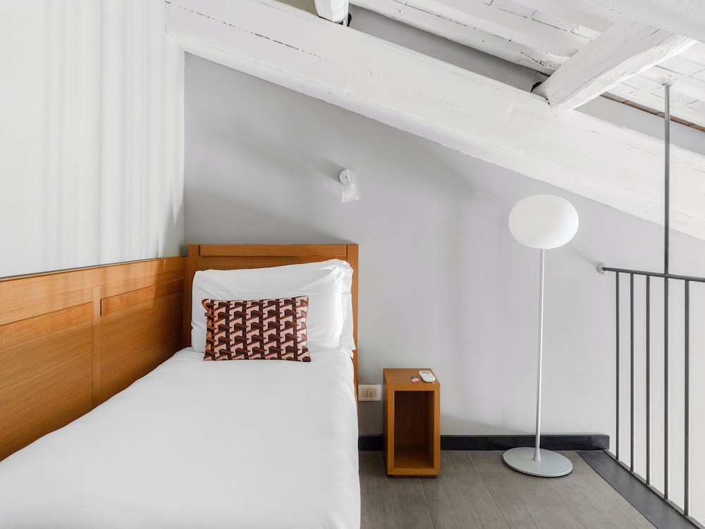1 Bedroom Apartment, Sofa Bed - Duplex photo 3