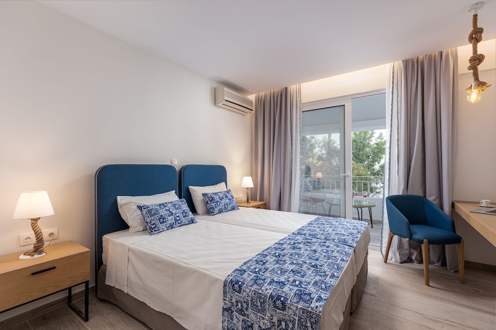 Deluxe Room, 1 Bedroom, Non Smoking, Sea View