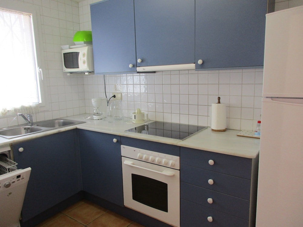 House, 3 Bedrooms photo 3
