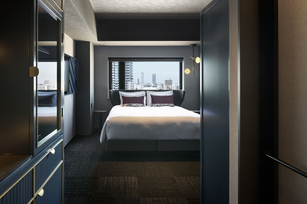 Superior Room, 1 Queen Bed (with Washing Machine) - Photo 8