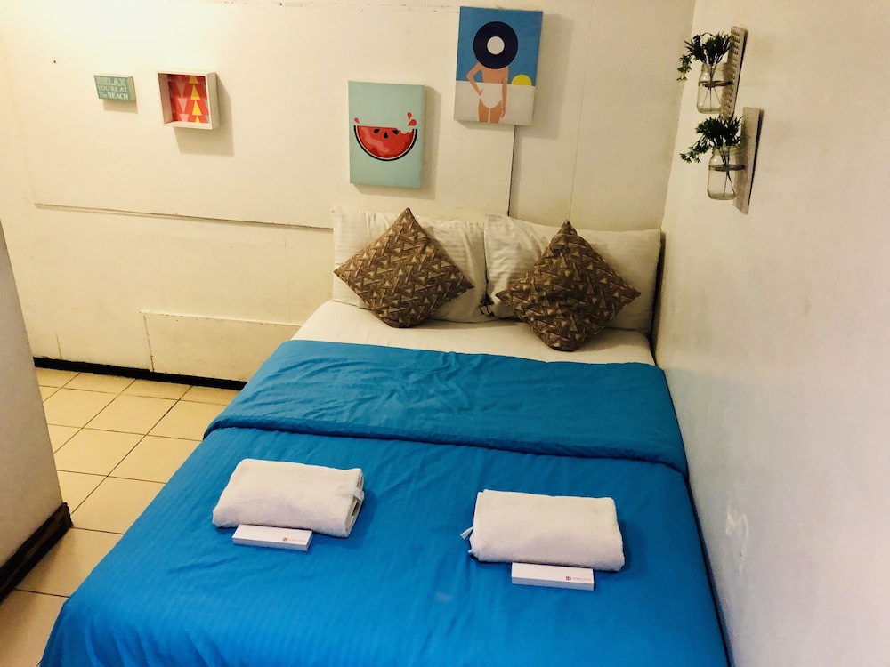 Economy Double Room, Shared Bathroom, Annex Building photo 2