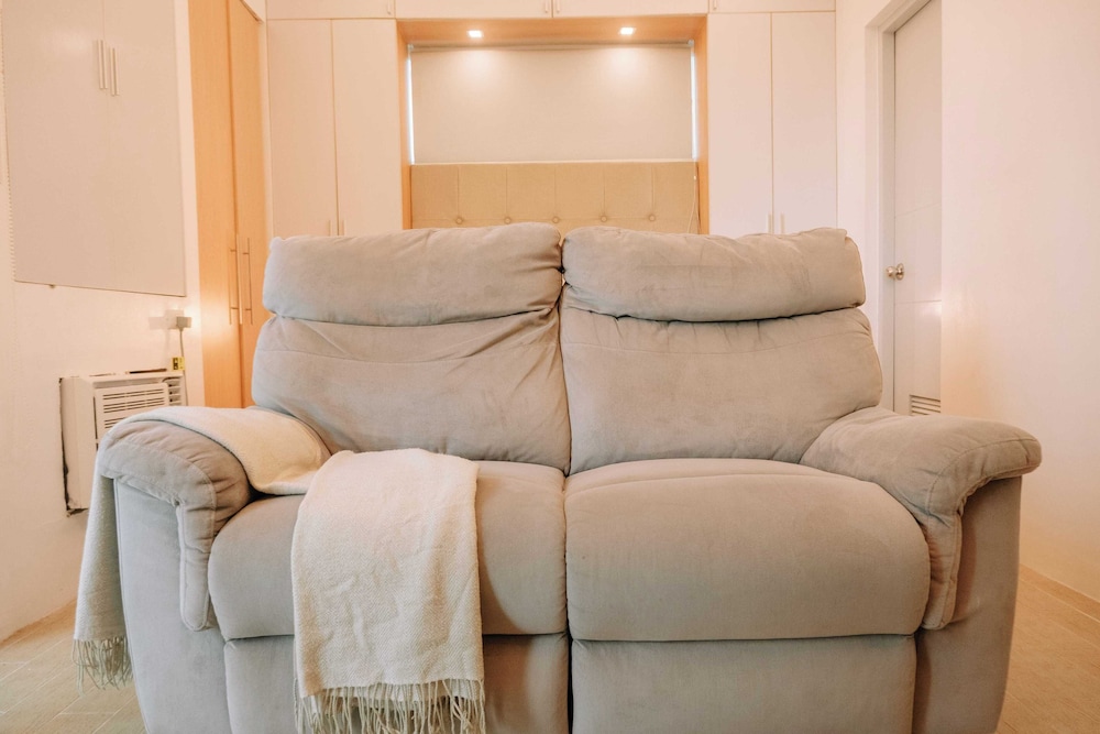 Studio, 1 Bedroom