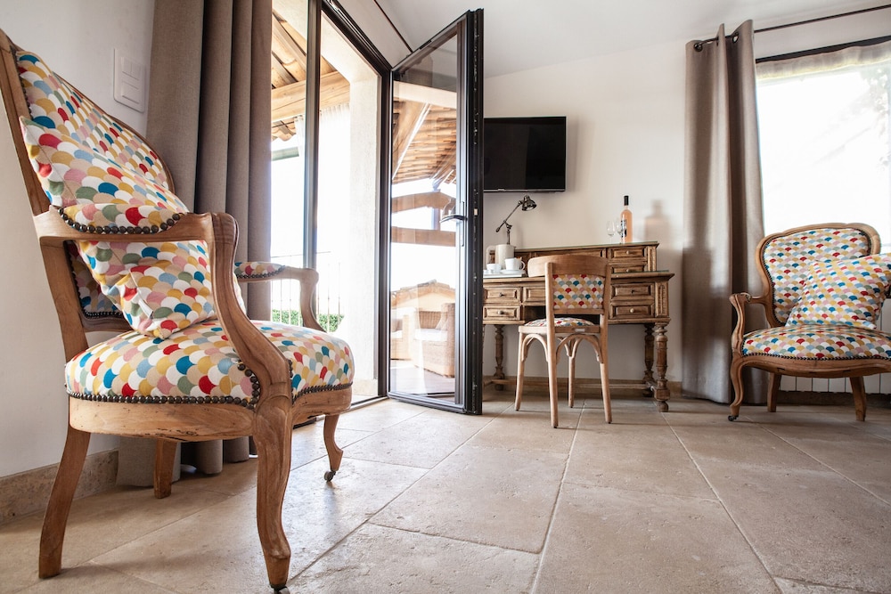 Panoramic Double Room, Terrace (LUBERON) photo 2