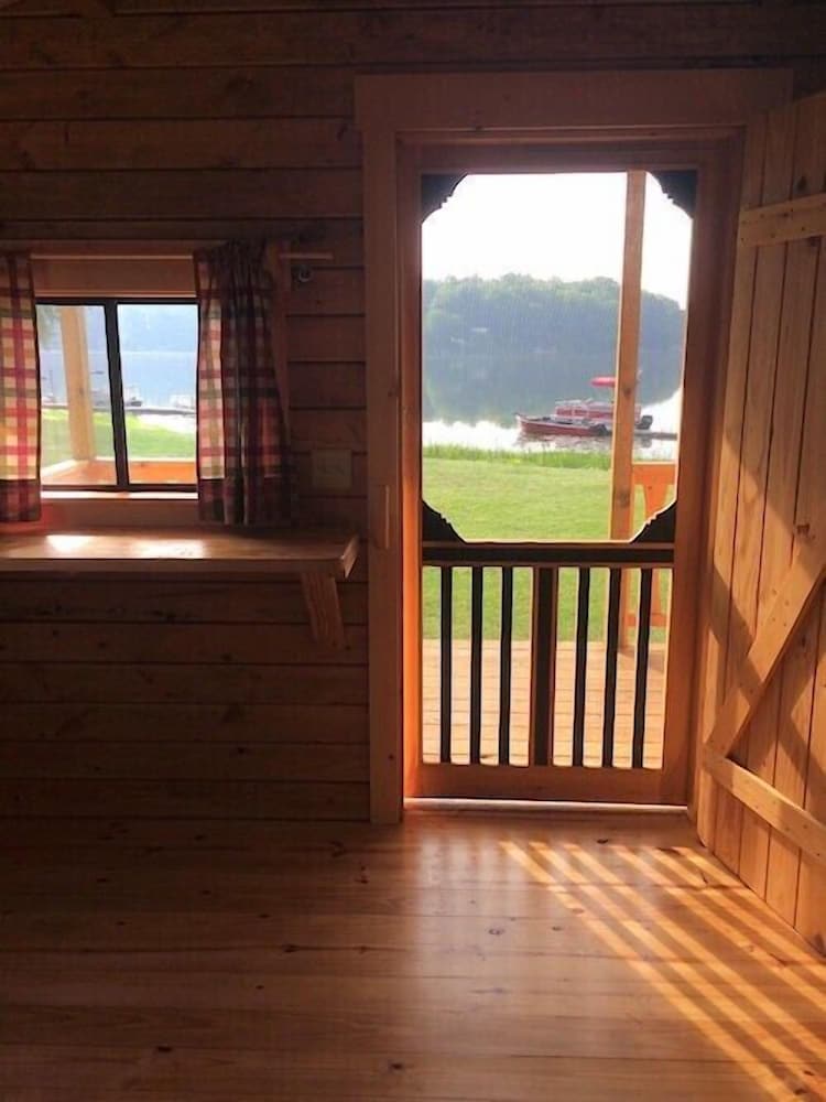 Lakeside Cabin includes Electricity, Fire Ring, and Picnic Tables photo 3