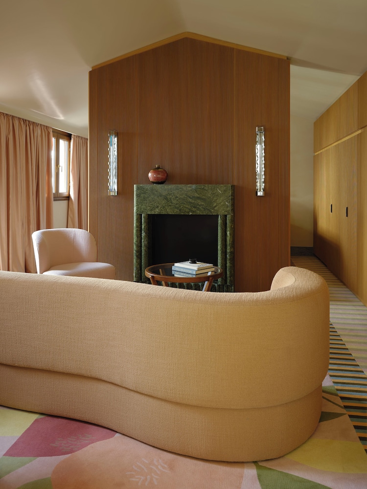 Panoramic Suite thumbnail 6