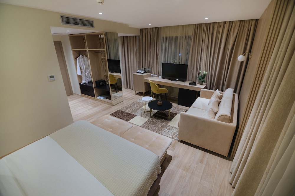 Junior Room