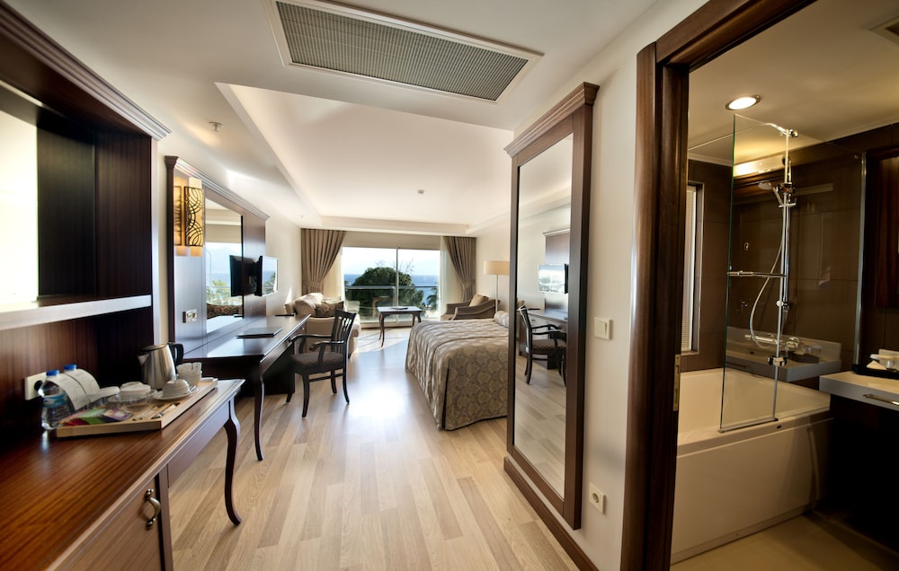 Deluxe Room, Sea View