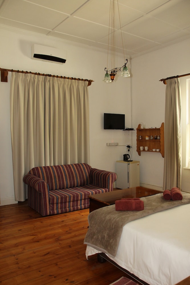 Rose Room photo 3