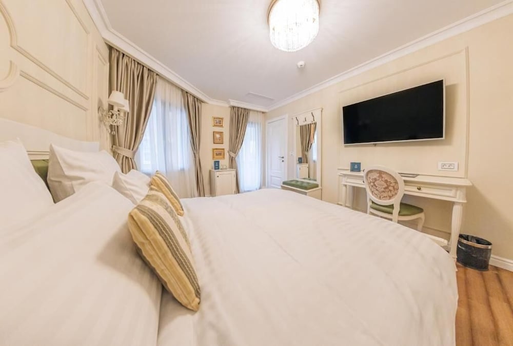Basic Double Room