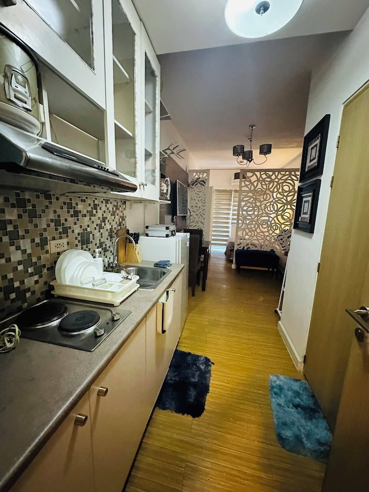 Comfort Single Room, Balcony, City View photo 2