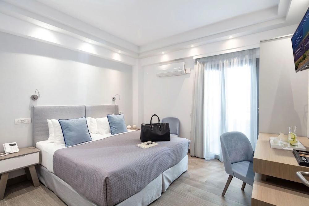 Economy Double Room photo 1