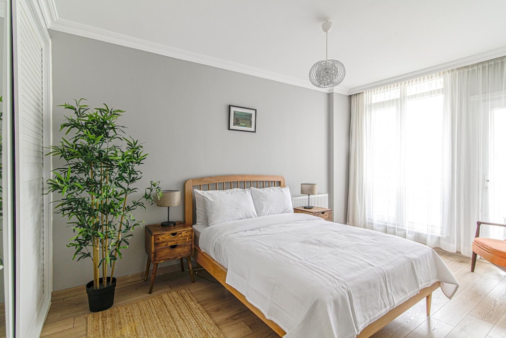 Apartment photo 1