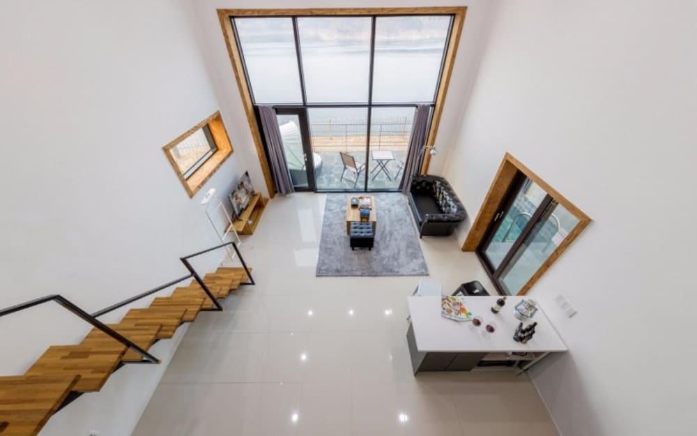 Room (Modern E (Pool Villa) (Random room as)