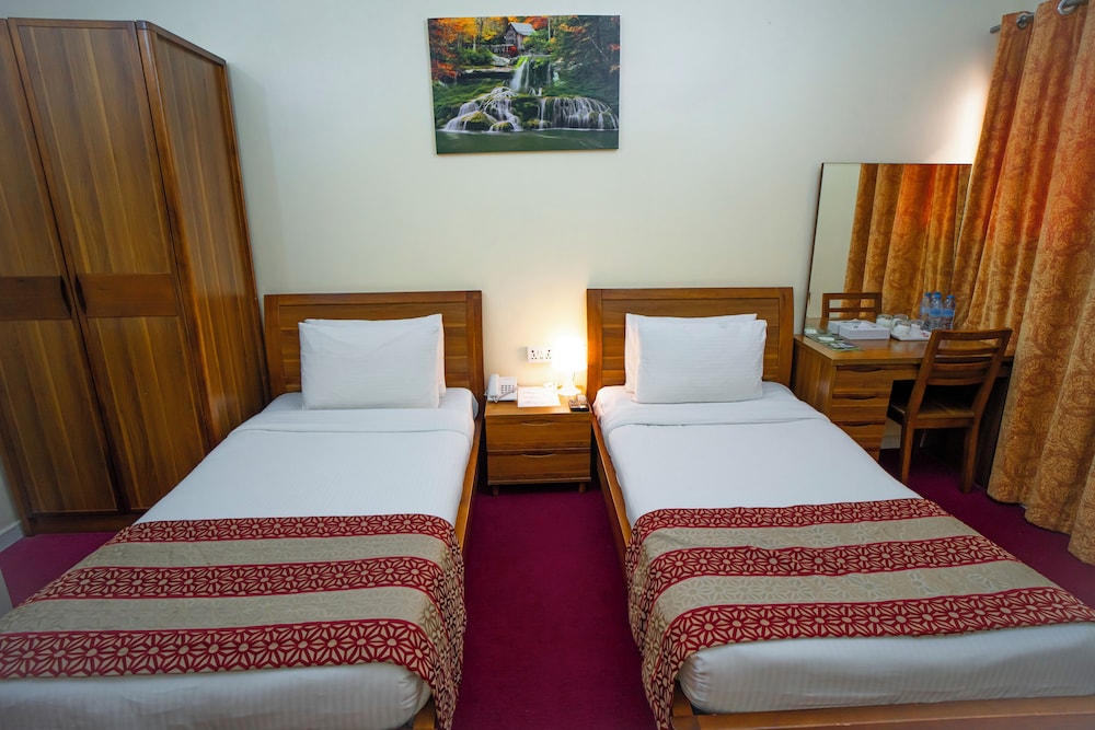 Standard Twin Room photo 3