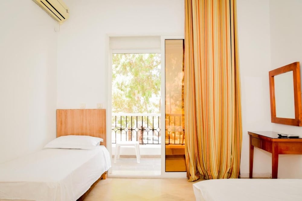 Triple Room photo 2