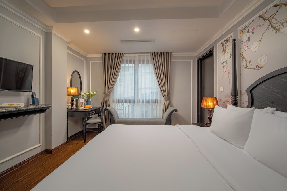 Luxury Double or Twin Room, City View