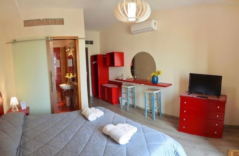Comfort Double Room, Balcony, City View
