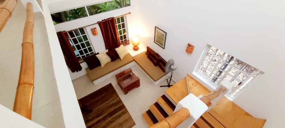 House, 1 Bedroom, Balcony