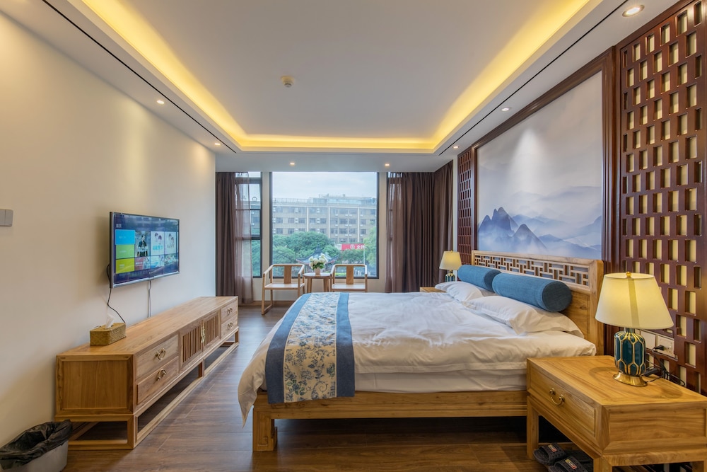 Signature Double Room, River View photo 1
