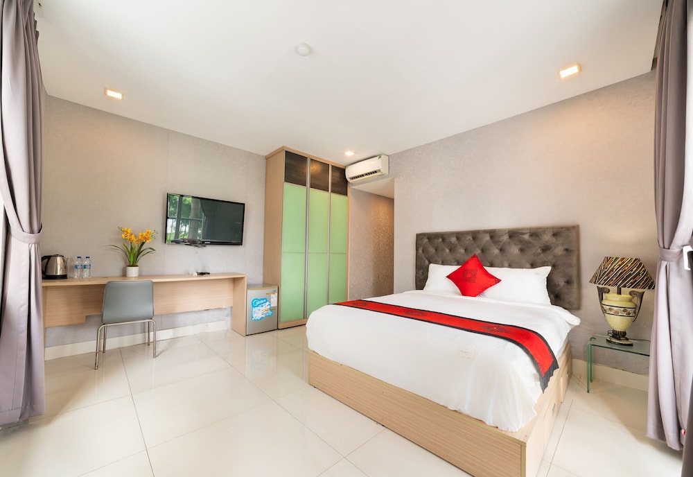 Deluxe Suite