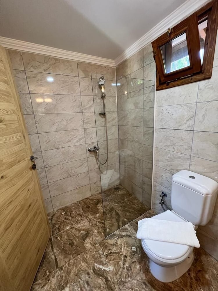Deluxe Bungalow, 2 Bedrooms, Mountain View photo 2