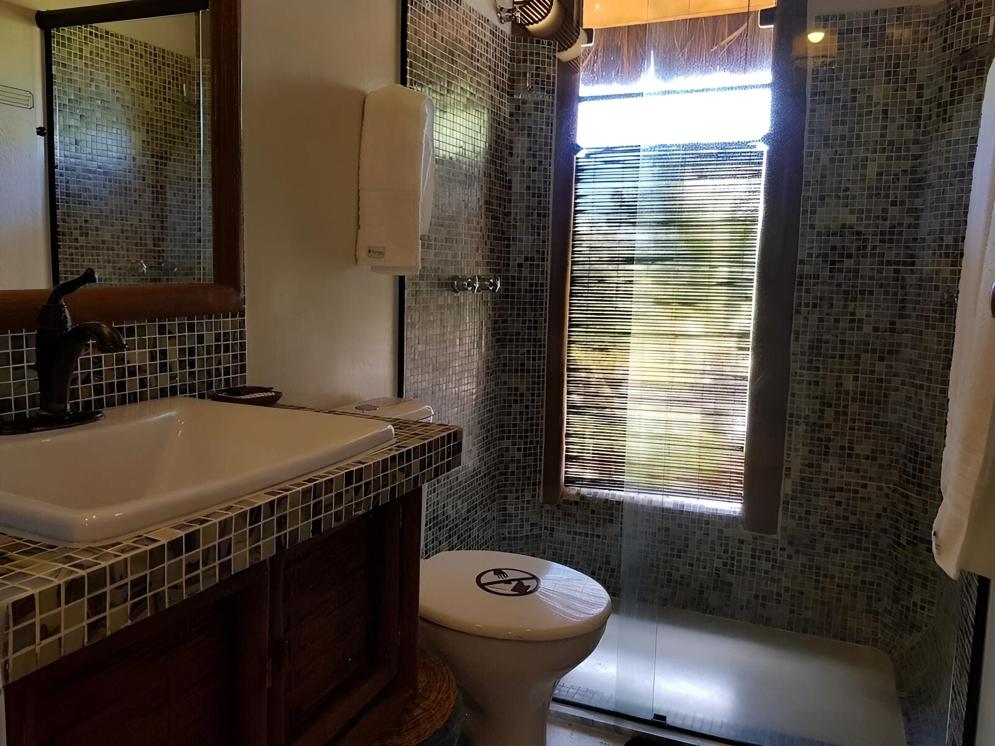 Standard Suite - Photo 7