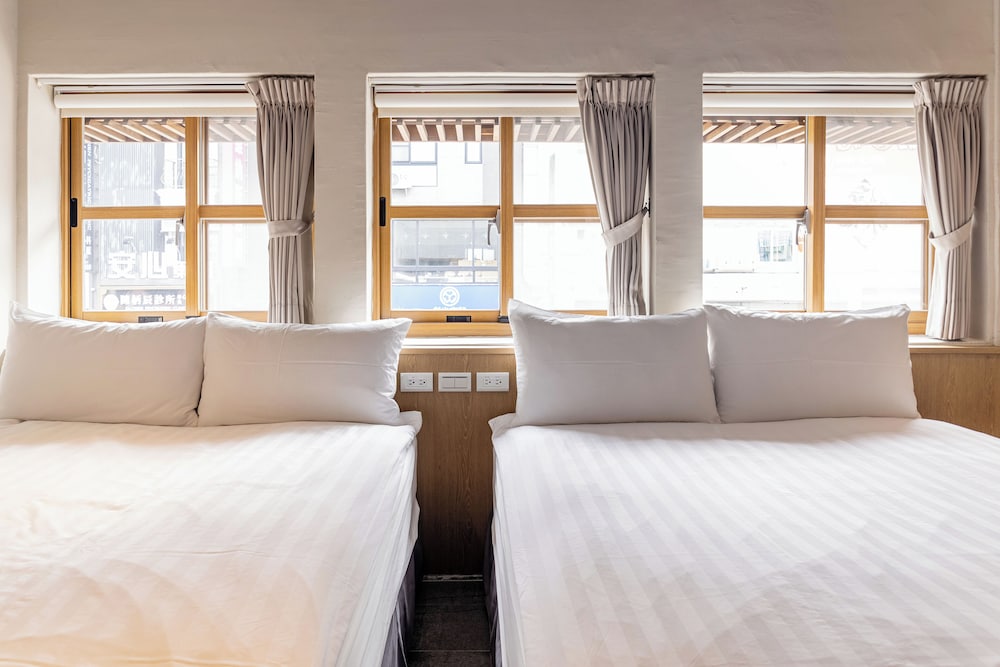 Standard Quadruple Room - Photo 1