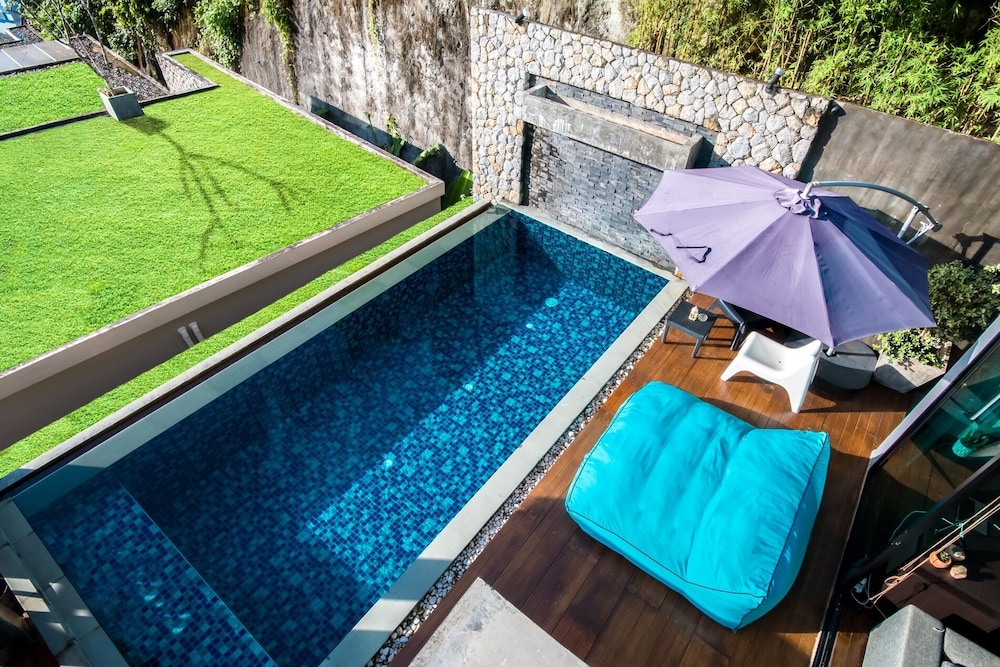 State Of The Art Four Bedrooms Sea View Pool Villa photo 3