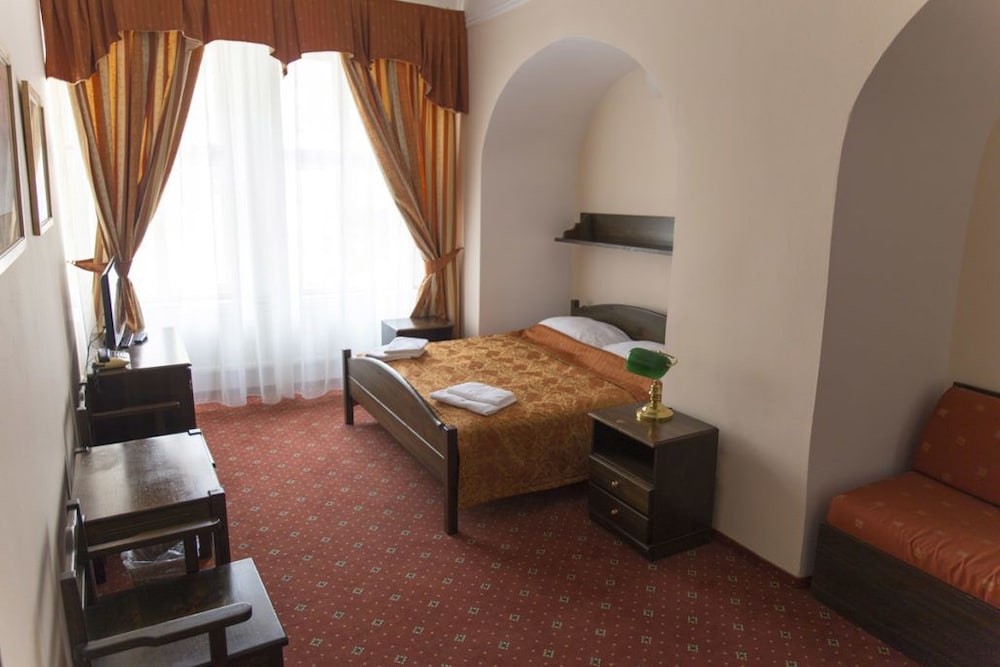 Standard Double or Twin Room - Photo 3