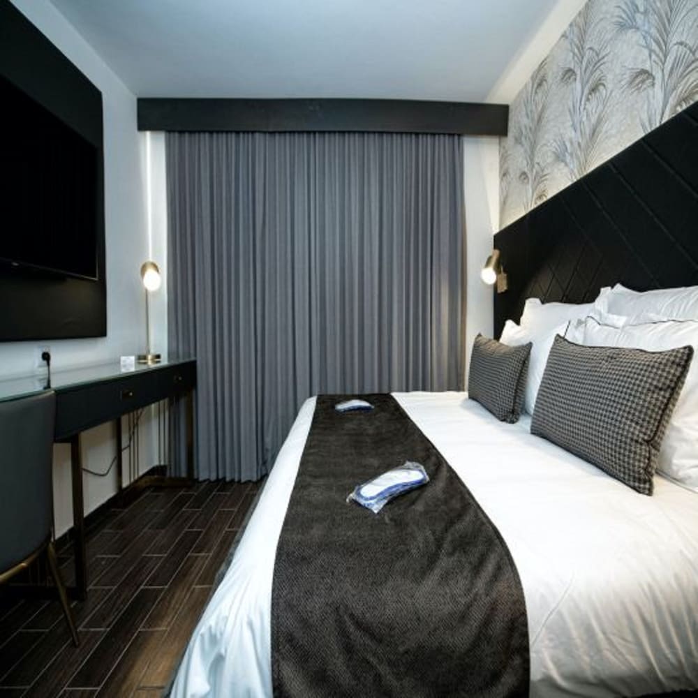 Terrace Room - Photo 6