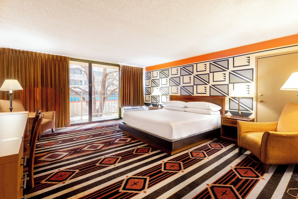 Junior Suite (Artist) photo 2