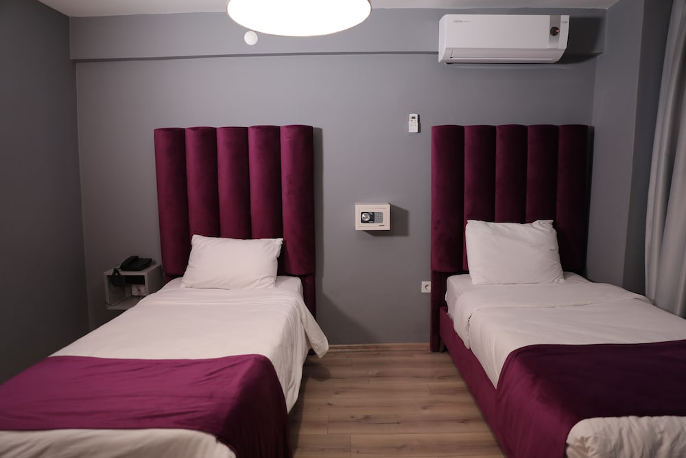 Deluxe Twin Room photo 1