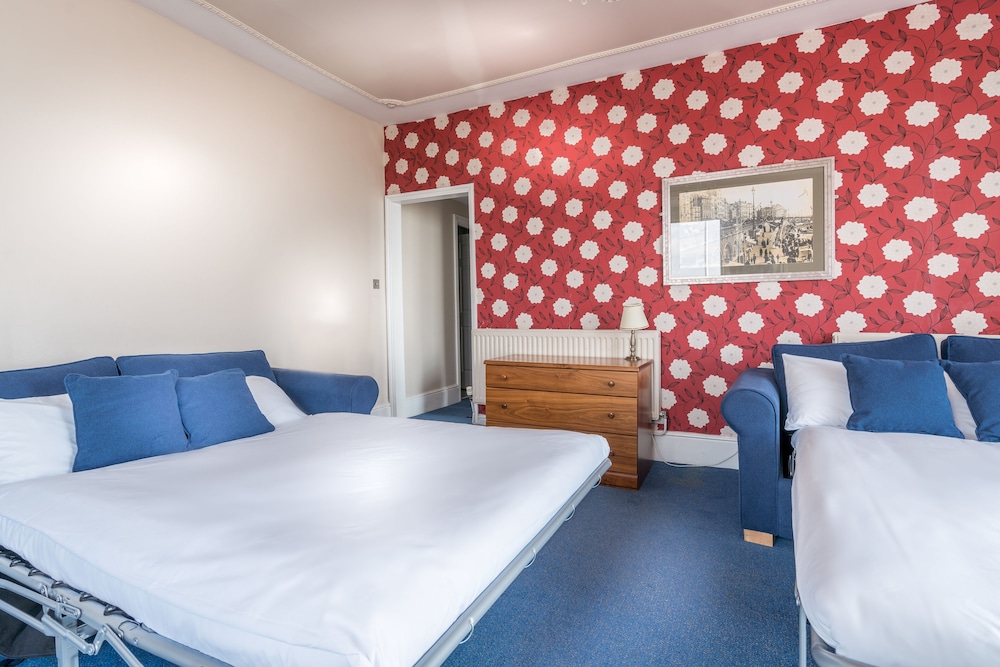 Family Suite photo 2