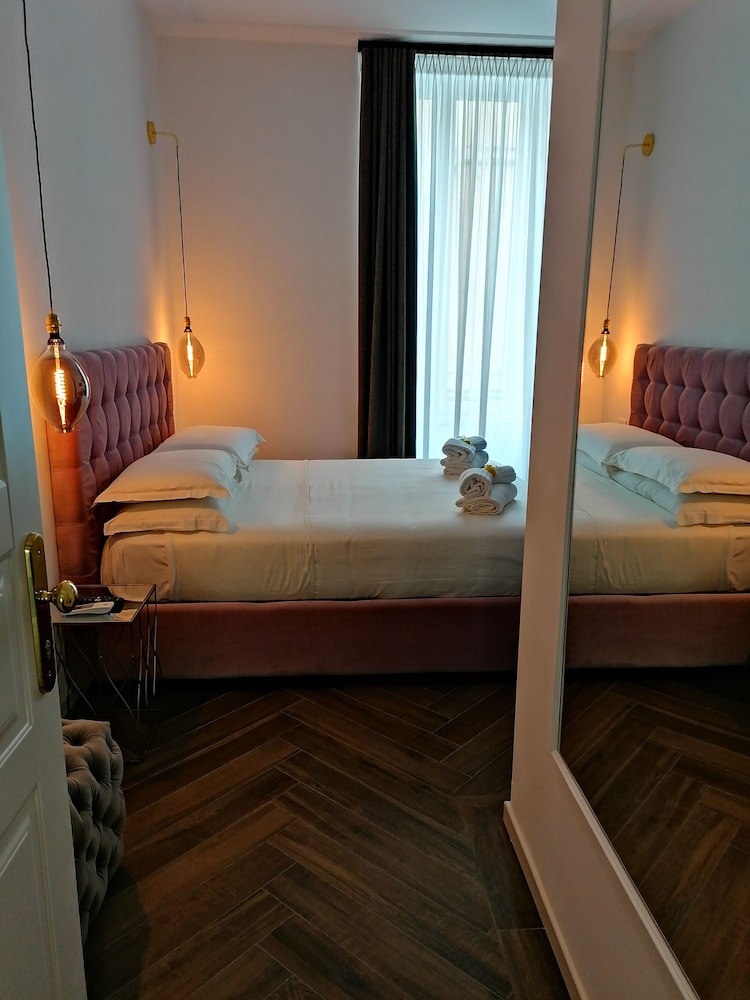 Basic Double Room