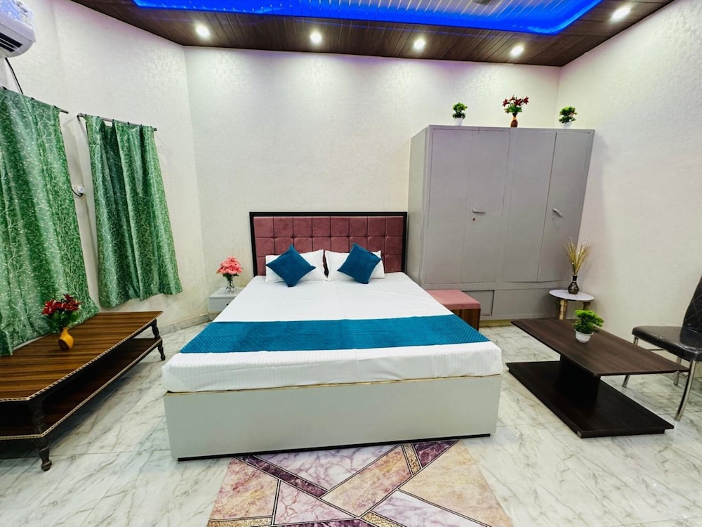 Deluxe Double Room, 2 Bedrooms, City View
