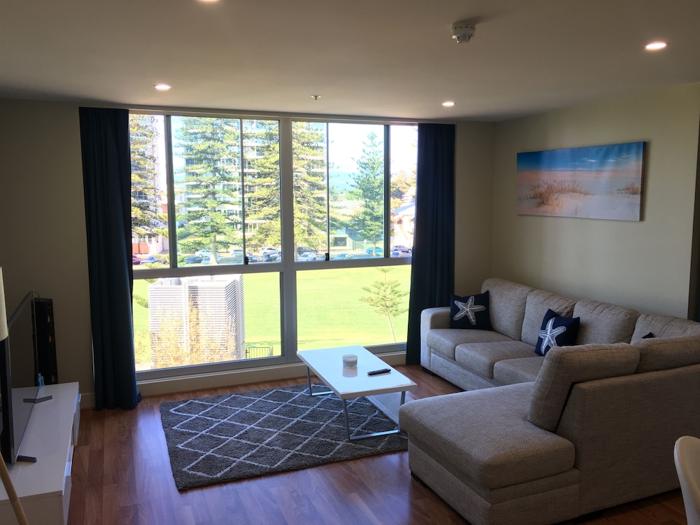Executive Apartment, 2 Bedrooms, Non Smoking, Park View
