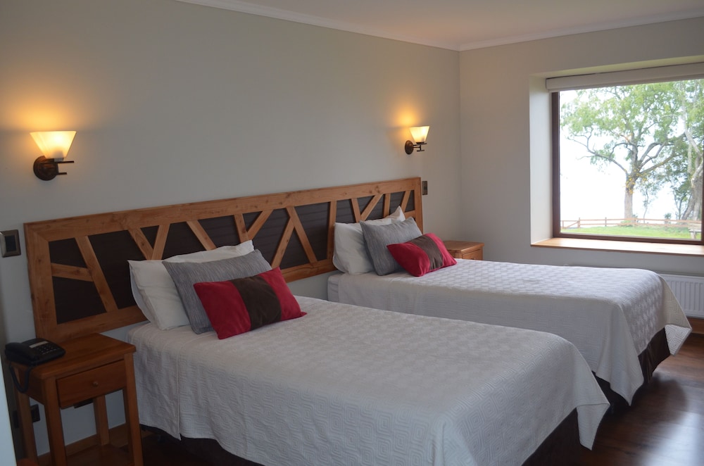 Twin Room, 2 Twin Beds photo 1