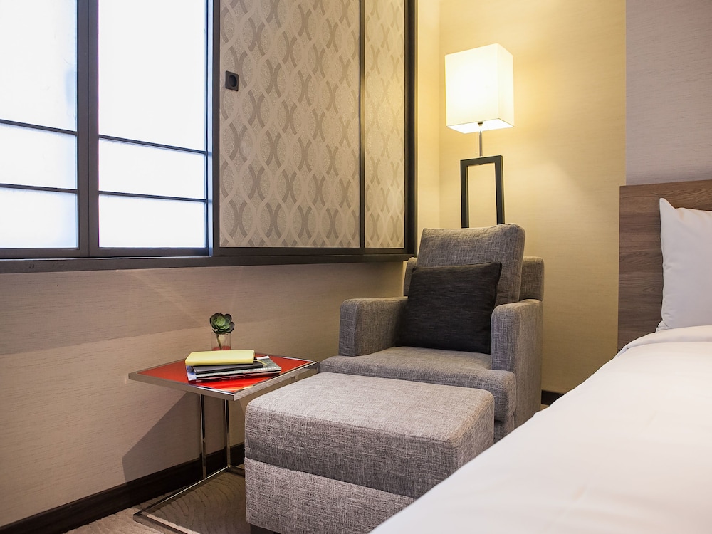 Deluxe Twin Room photo 3