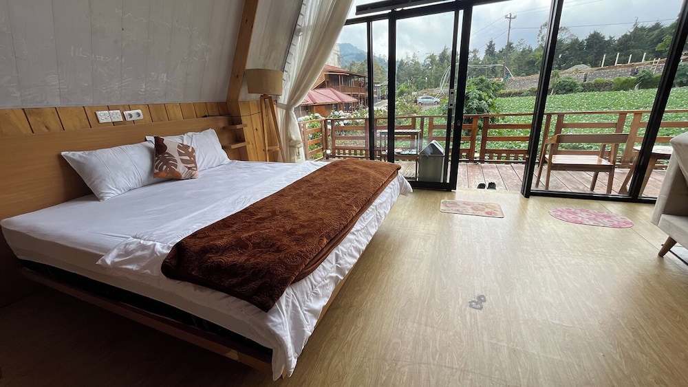 Premier Villa