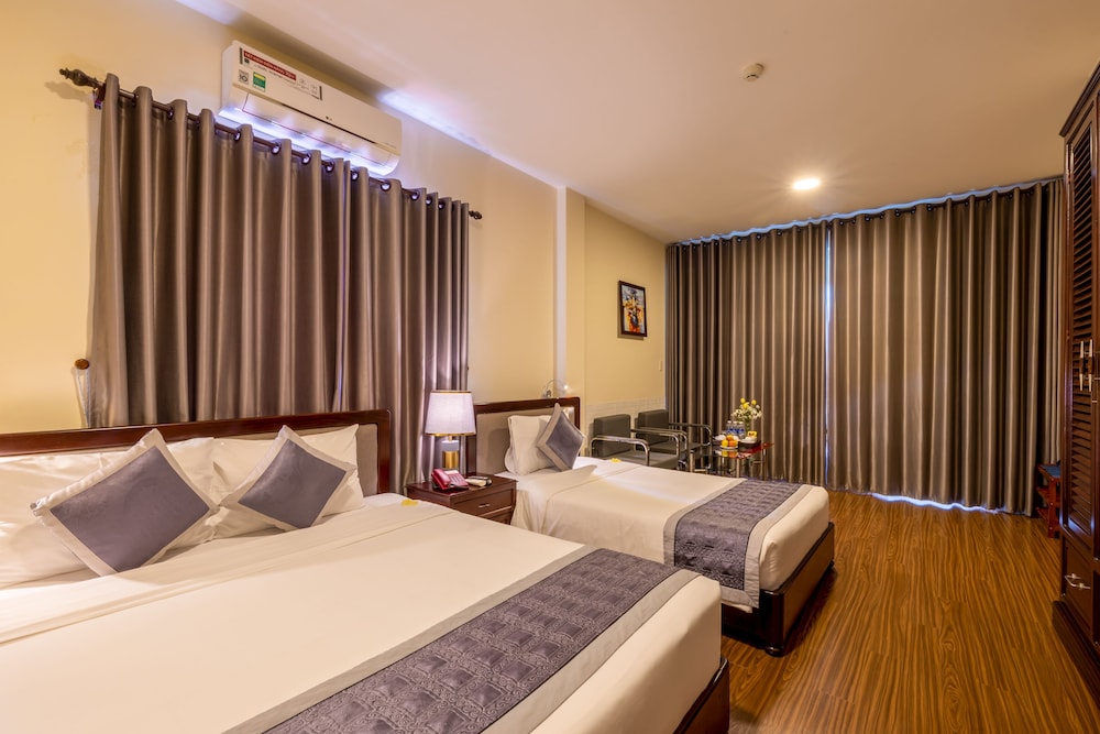 Deluxe Triple Room - Photo 5