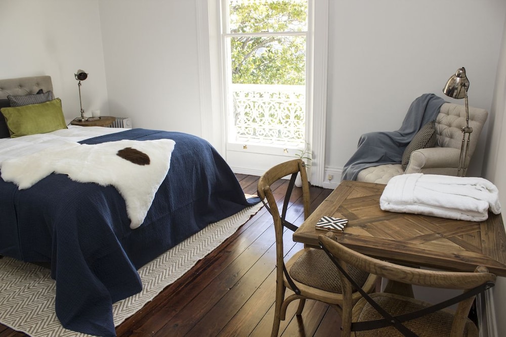 Bower Room photo 3