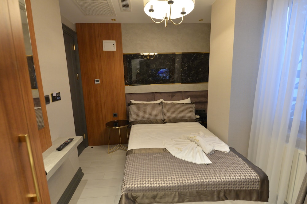 Classic Single Room
