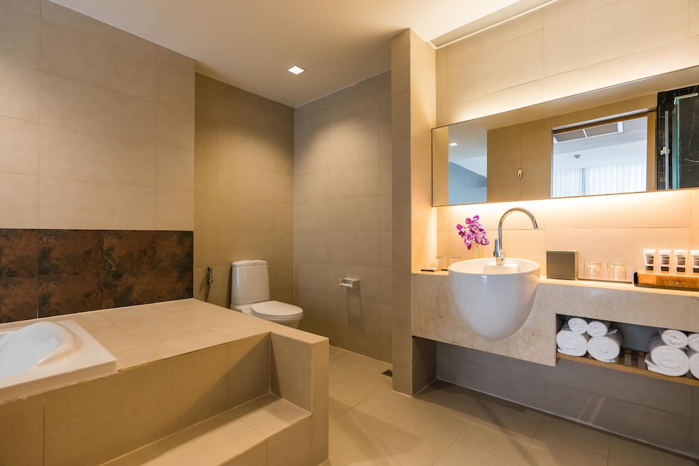 Suite, 2 Bedrooms (Vista) - Photo 20
