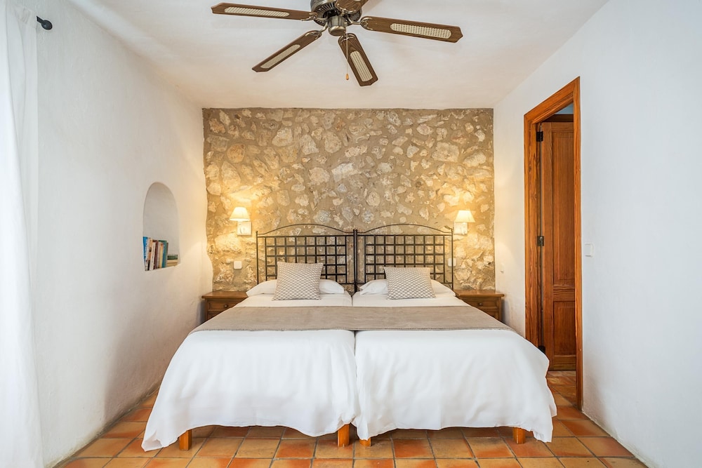 Traditional Double Room photo 2