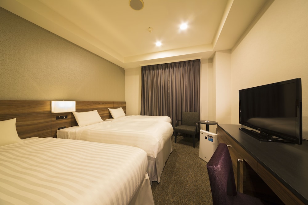 Twin Room, Non Smoking (For 3 Guests)
